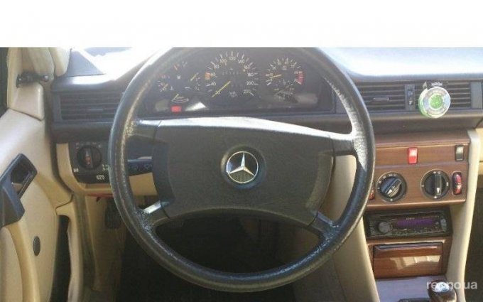 Mercedes-Benz 124 1991 №6726 купить в Севастополь - 7