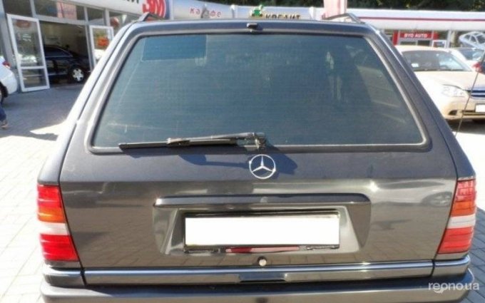 Mercedes-Benz E 300 1991 №7004 купить в Днепропетровск - 4